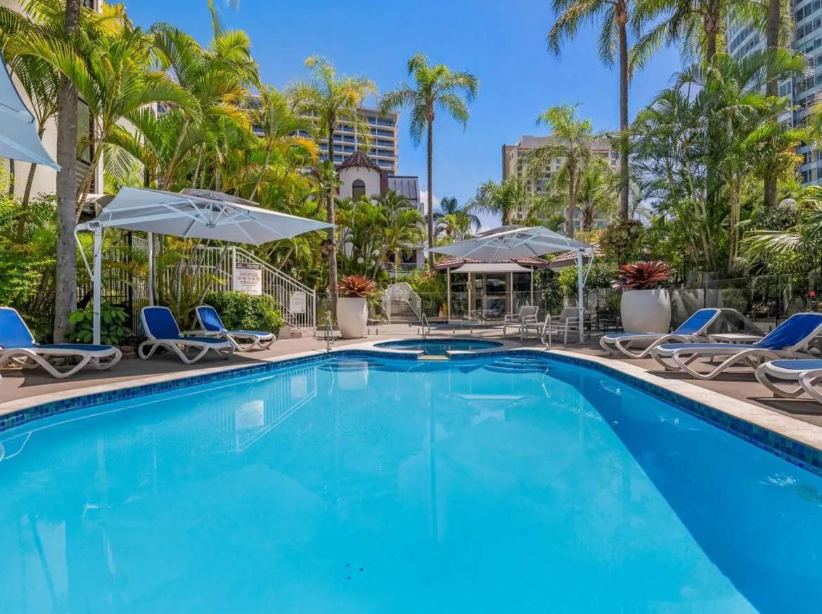Newi Cozy 2br The Heart Of Surf's Parking Pool